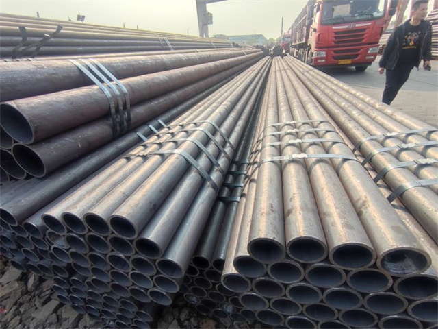 广西20#无缝钢管焊接