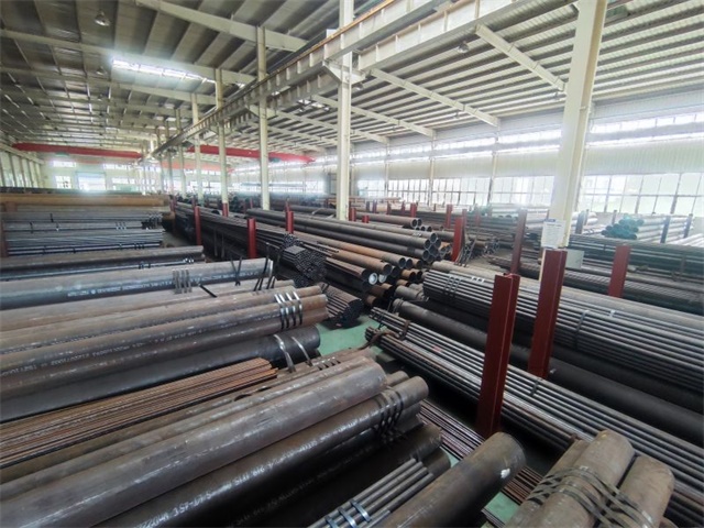 广西15CrMoG高压锅炉用无缝钢管